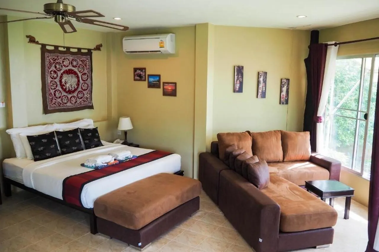 Lanta Castaway Beach Resort Ko Lanta