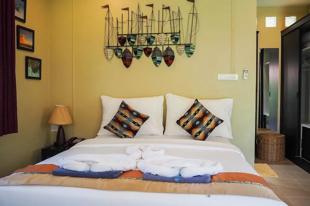 Lanta Castaway Beach Resort Koh Lanta