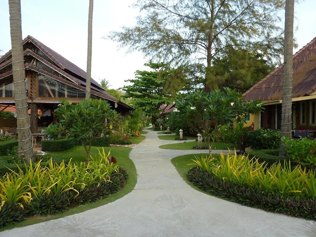 Lanta Castaway Beach Resort Koh Lanta