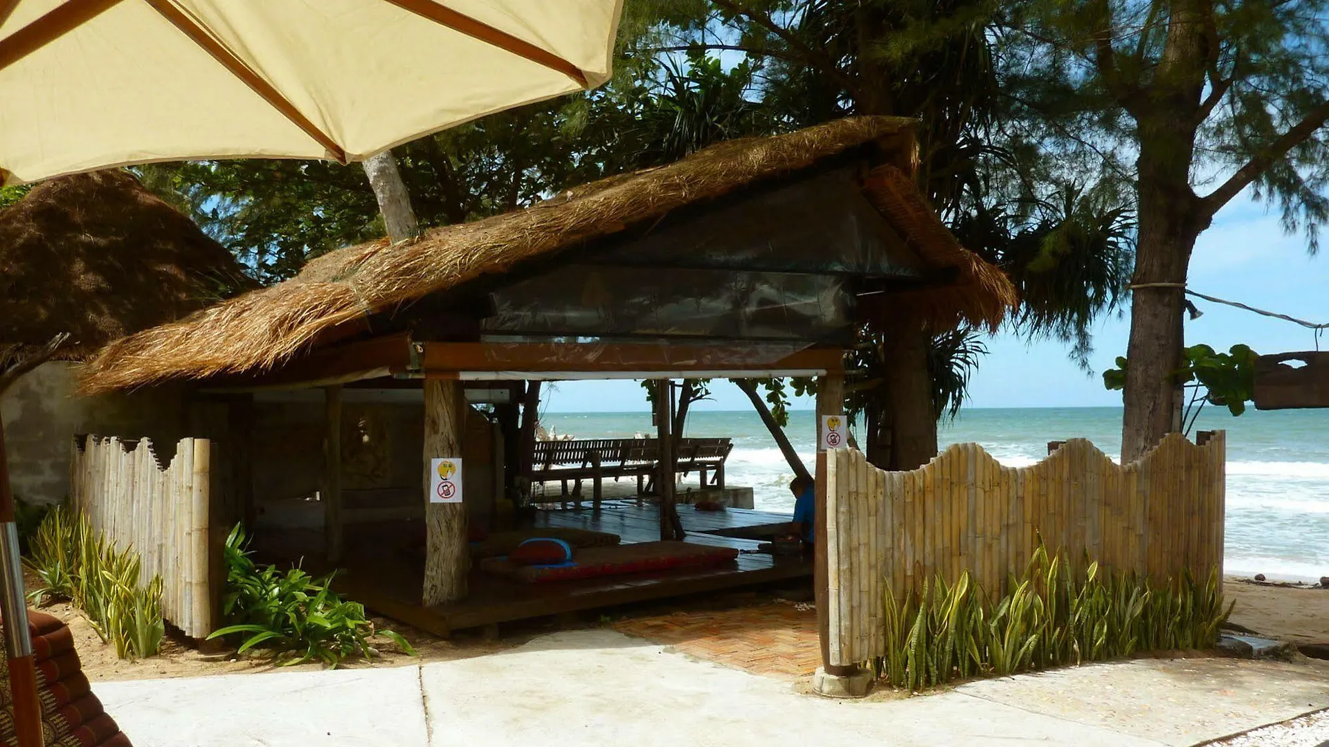 Lanta Castaway Beach Resort Koh Lanta